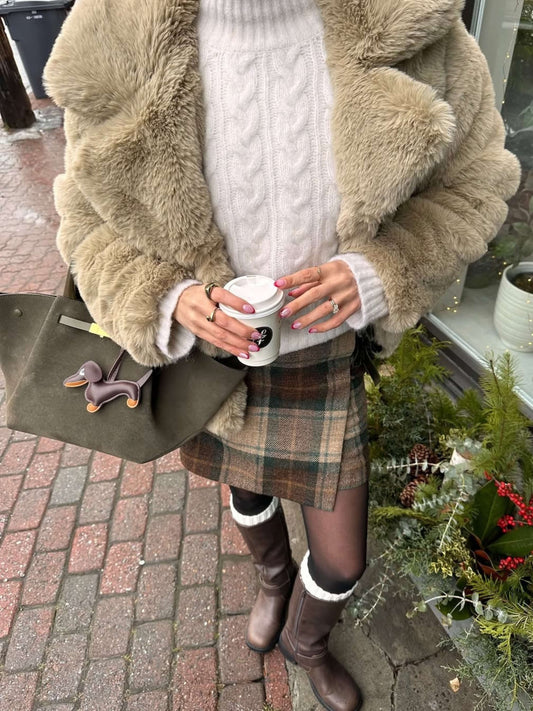 Gaelith | Dachshund Leather Bag Charm – Cute & Stylish Accessory