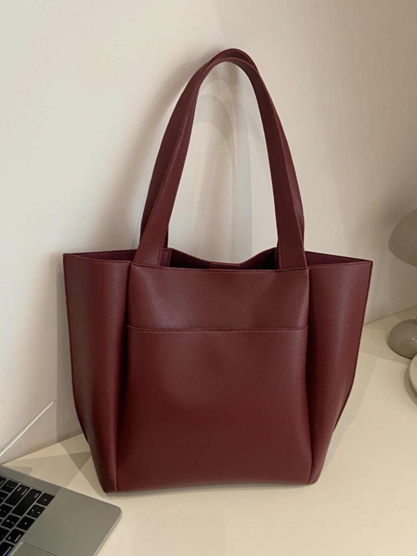 Lilly™ Structured Vegan Leather Tote – Simple, Sleek & Spacious