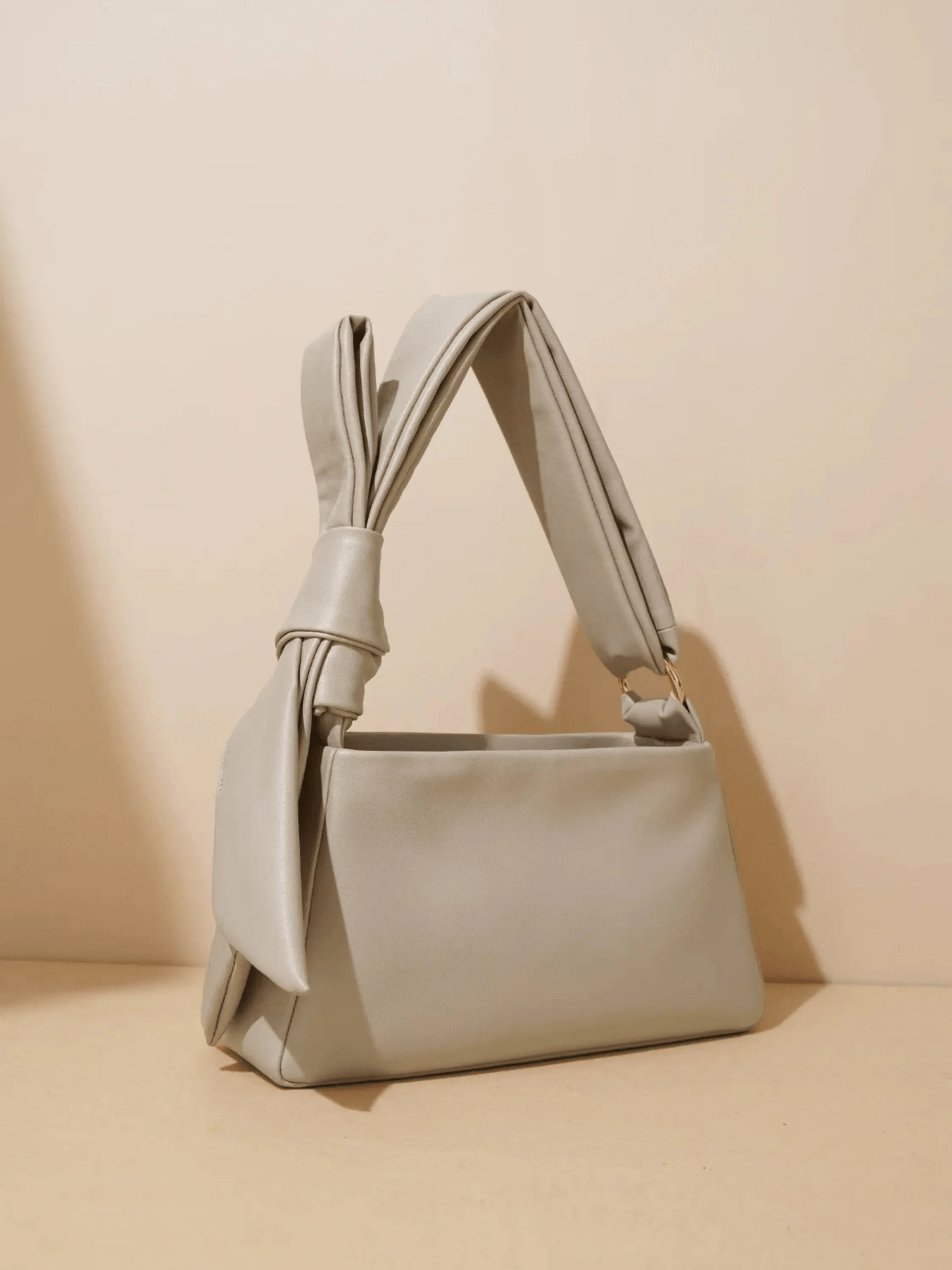 Clara | Luxe Camel Leather Shoulder Bag – Elegant & Feminine