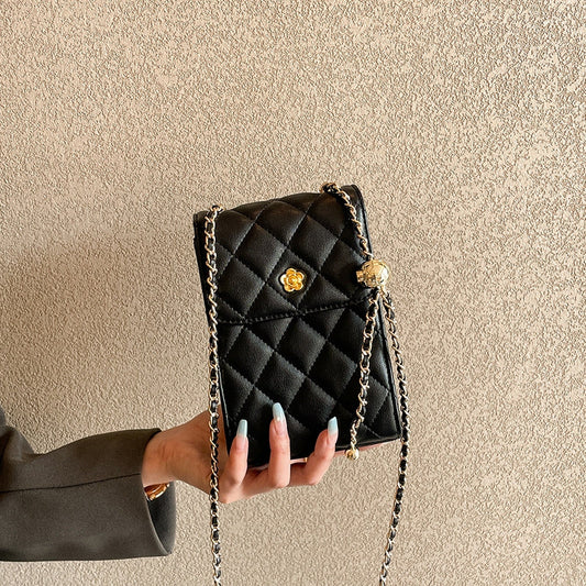 Calindra | Quilted Leather Crossbody Bag – Classic Elegance & Chic Design
