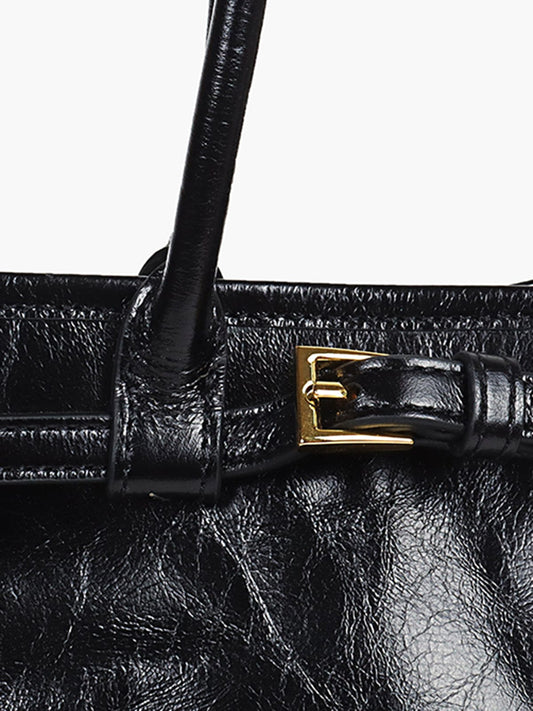 Diana | Sleek Vegan Leather Shoulder Bag – Minimalist & Versatile