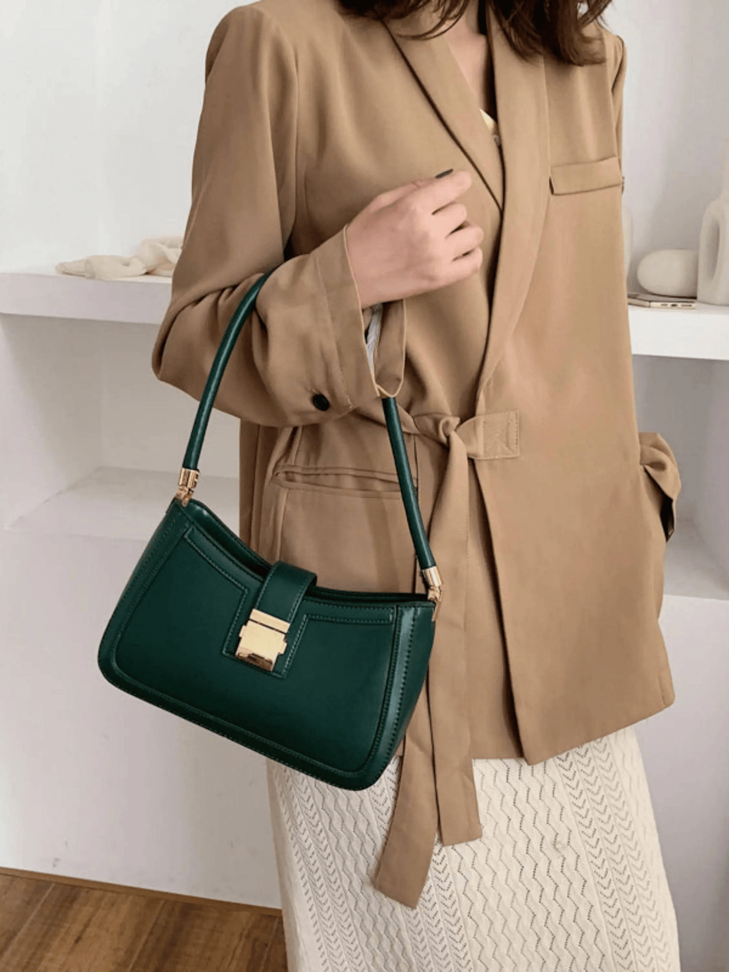 Valencia | Black Luxe Leather Shoulder Bag – Bold & Sophisticated