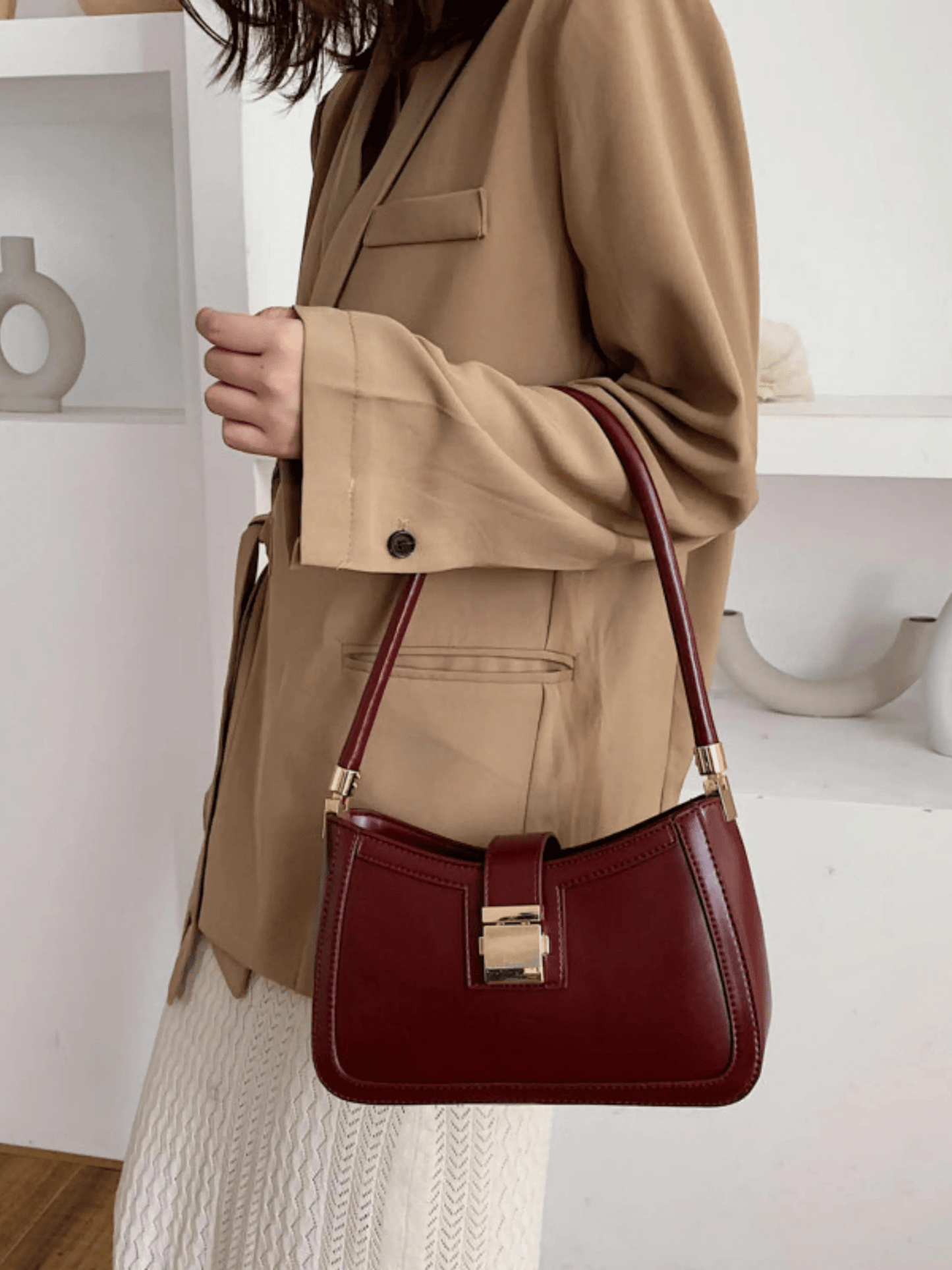 Valencia | Black Luxe Leather Shoulder Bag – Bold & Sophisticated