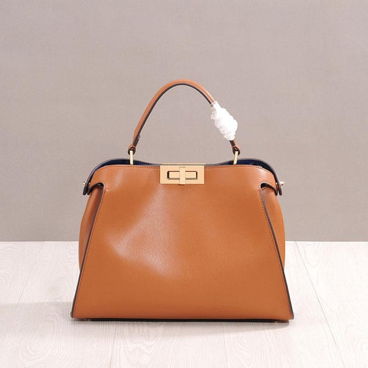 Aurora | Caramel Leather Tote – Sophisticated & Timeless