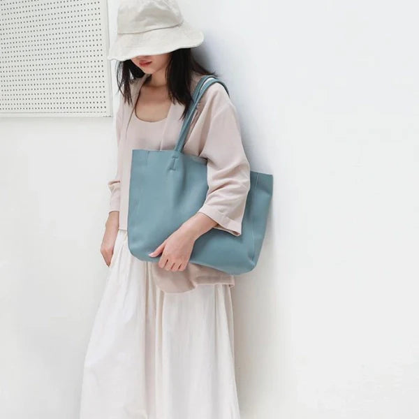 Emma | Black Leather Tote Bag – Classic & Versatile