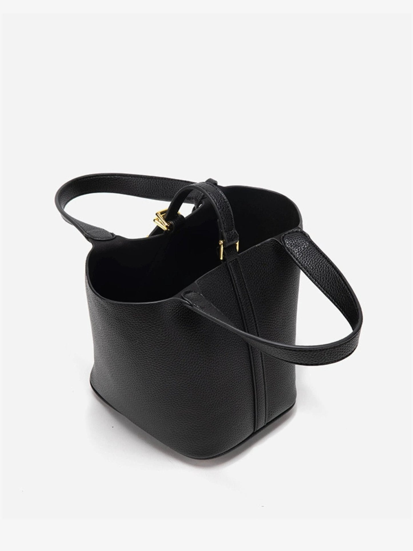 Elaris | Luxe Taupe Leather Bucket Bag – Timeless & Elegant