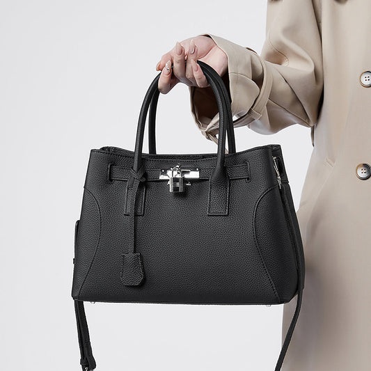 Noctelle | Black Structured Leather Handbag – Sophisticated & Timeless
