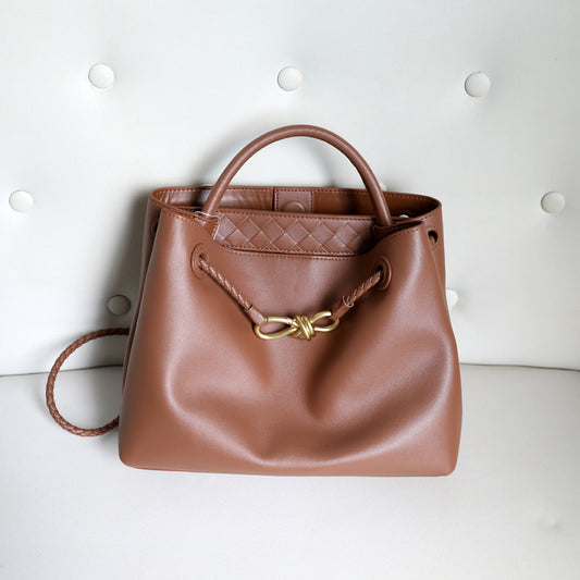 Melisande | Elegant Brown Leather Drawstring Bag – Chic & Timeless Design