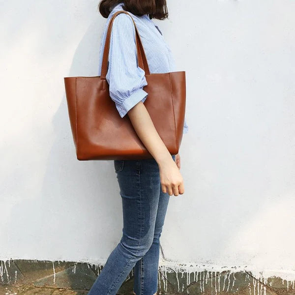 Emma | Black Leather Tote Bag – Classic & Versatile