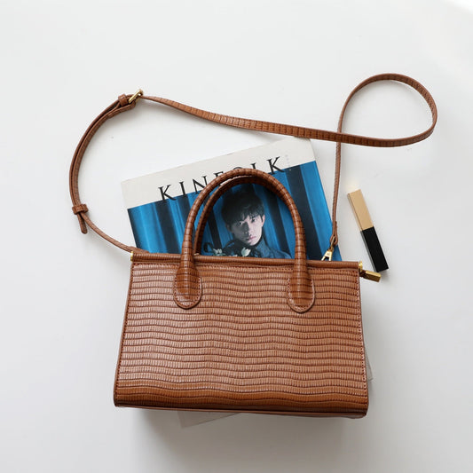 Lunaria | Elegant Croc-Embossed Leather Handbag