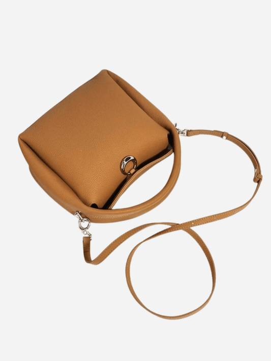 Elara | Soft Tan Leather Handbag – Elegant & Versatile