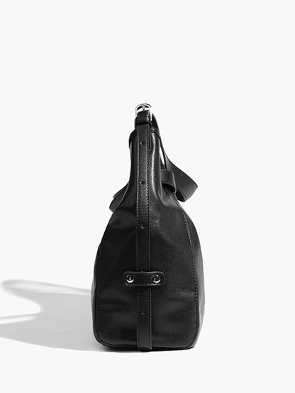 Kelly | Classic Black Leather Tote Bag – Sleek Design & Everyday Versatility