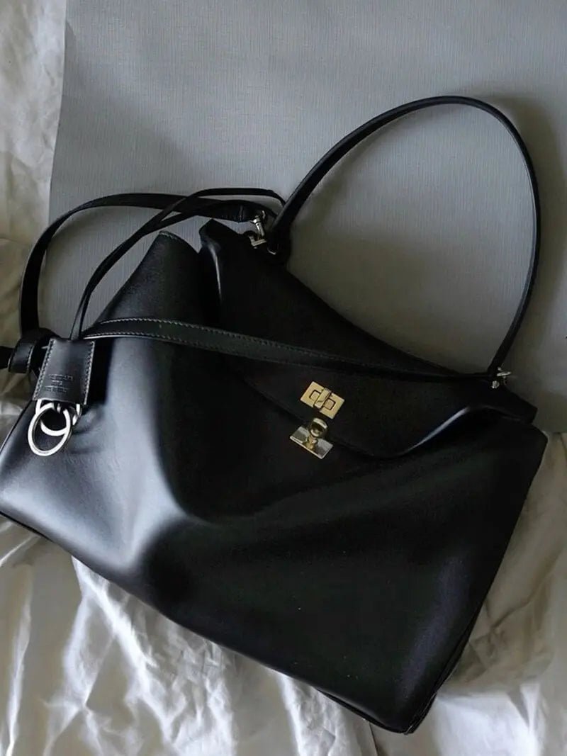 Solmira | Luxe Black Leather Handbag – Elegant & Timeless