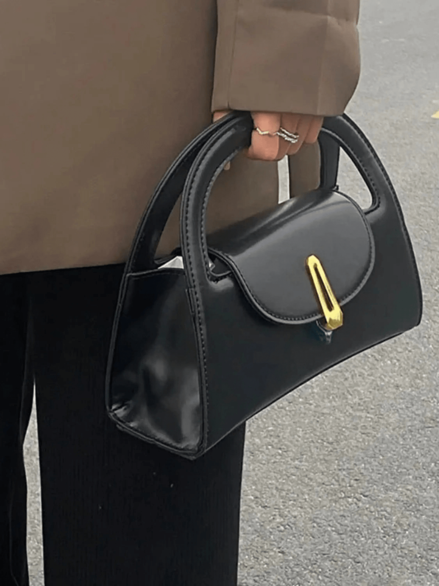 Solvienne | Black Leather Mini Handbag – Chic & Timeless