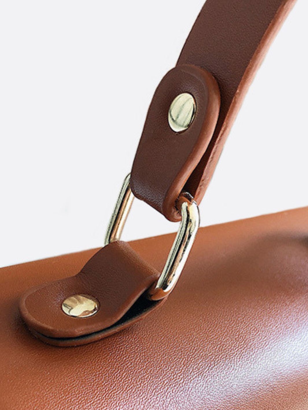 Structured Woven Handbag with Faux Leather Flap – Top Handle & Rope Strap
